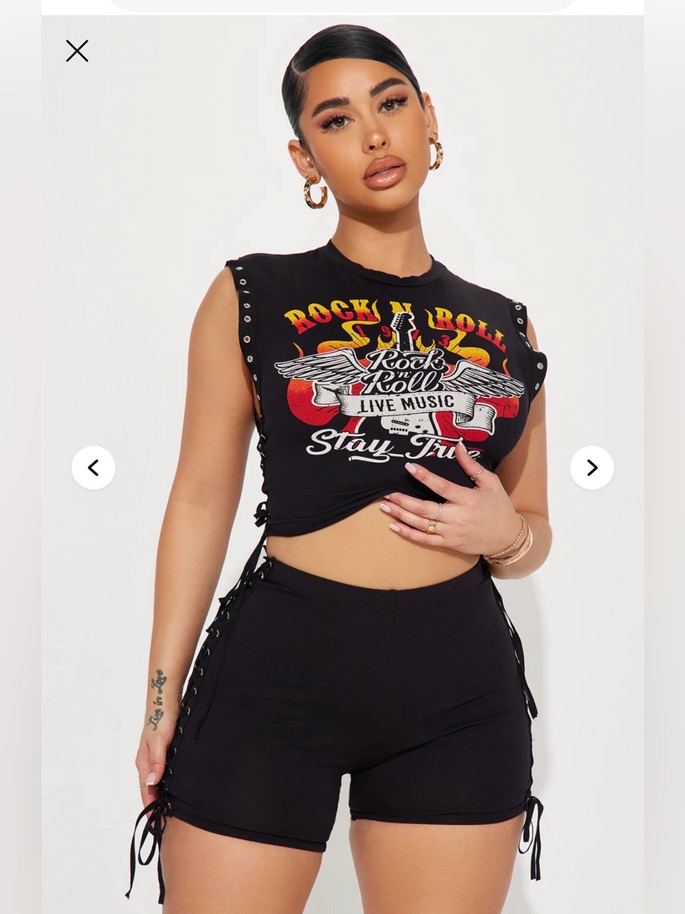 Black Hot 7 Rock & Roll Graphic Grommet Cropped T-Shirt Size L - Picture 2 of 9